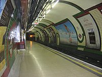 London Piccadilly circus stanice